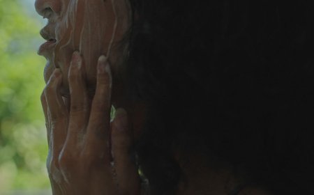 1000xResist developer added a video sequence 'out of desperation' but now they're bringing FMV back for their next game