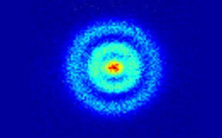 Physicists think they've resolved the proton size puzzle