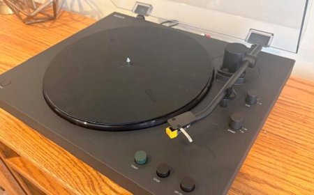 I love Sony's new Bluetooth turntable, so why do I feel so conflicted using it