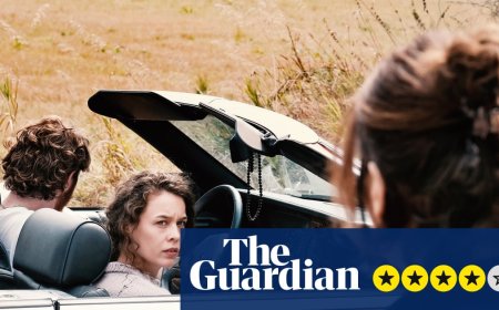 Miroirs No 3 review – Christian Petzold’s elegantly unnerving mystery of grief and family dysfunction