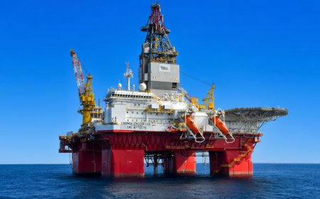Crude Oil Tumbles Over 3% on US-Iran Diplomatic Breakthrough Hopes