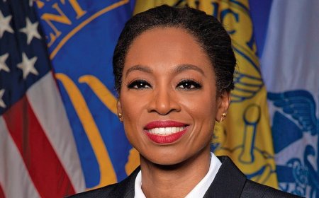Trump picks qualified, normal health leader to head CDC; experts still cautious