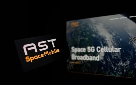 AST SpaceMobile (ASTS) Stock Tumbles 6% Amid Massive Insider Sales and Satellite Delay