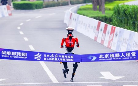 Robot runner handily beats humans in half-marathon, setting new record