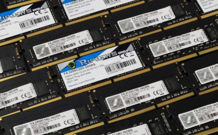 New cost-effective DDR5 memory 'HUDIMMs' show around 50% reduction in throughput with single subchannel — Two HUDIMMs are as fast as a single stick of regular DDR5 RAM