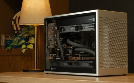 Showstopper Build: Greyscale — building a custom-looped ITX PC that pushes the form factor to its limits