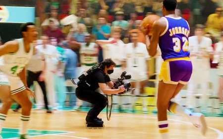Hollywood Cameraman Carves Out Niche Filming on Rollerblades
