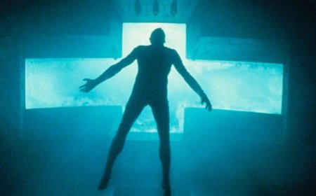 Event Horizon's sequel comic just brought back a 232-year-old Lt. Starck