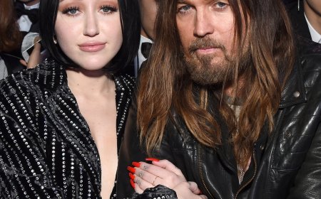 Noah Cyrus Brings Out Billy Ray Cyrus for Stagecoach 2026 Performance
