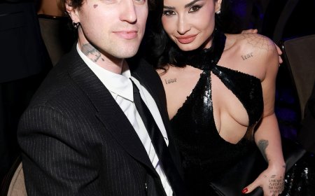 Demi Lovato, Jutes Perform Their Wedding Song During NYC Concert Stop