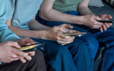Majority of Australian Teens Say Social Media Ban Not Working
