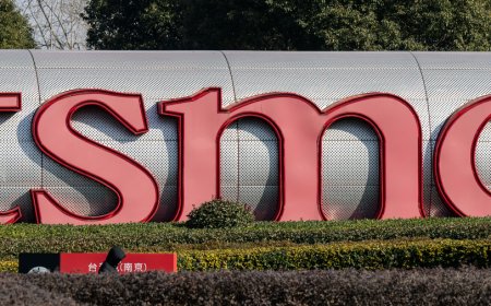 TSMC's details next-gen CoWoS roadmap: over 14-reticle packages and 48x leap in compute power expected by 2029 — massive size enables 24 HBM5E stacks and additional memory bandwidth jump