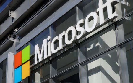 Google, Microsoft, Meta, and Amazon capex spending to hit $725 billion in 2026, up 77% from last year — analyst says bear thesis is 'garbage'
