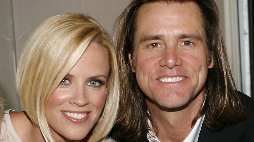 Jim Carrey's ex Jenny McCarthy weighs in on wild clone rumors after his unrecognizable appearance at awards show