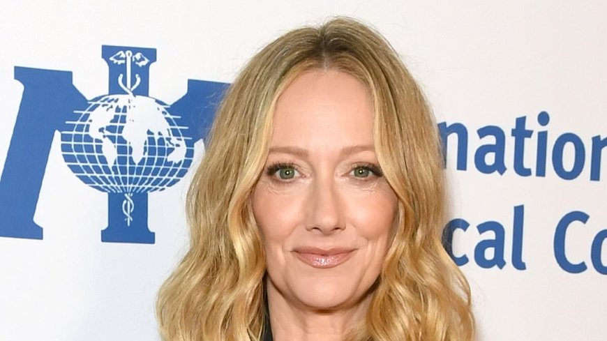 Hollywood starlet recalls being 'mortified' when Matthew McConaughey paid her valet because she was 'so broke' at the time