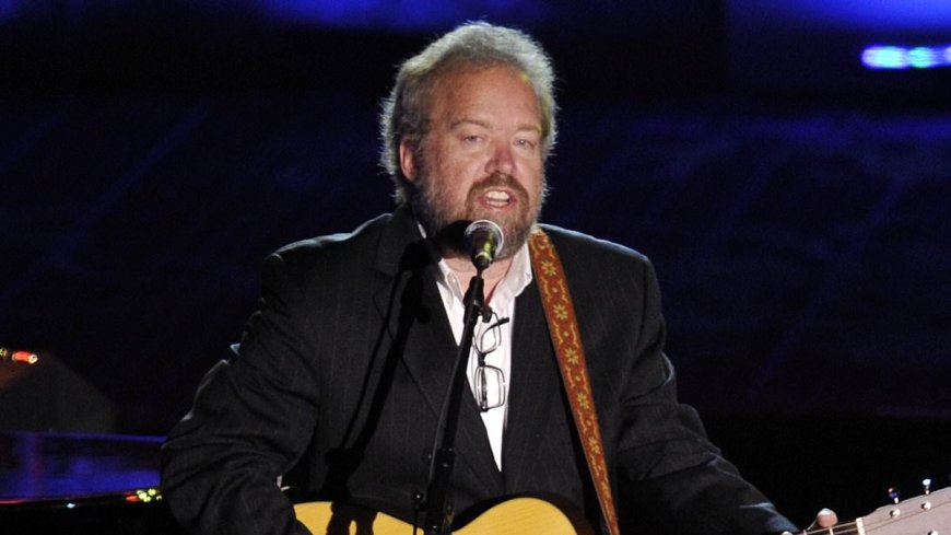 Country music icon Don Schlitz dies at 73 after writing Kenny Rogers's hit The Gambler
