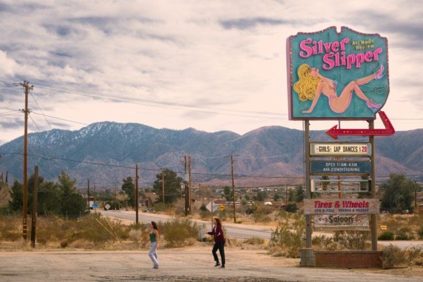 ‘Euphoria’ Built a Giant Leg in the Desert for Season 3’s Silver Slipper Strip Club