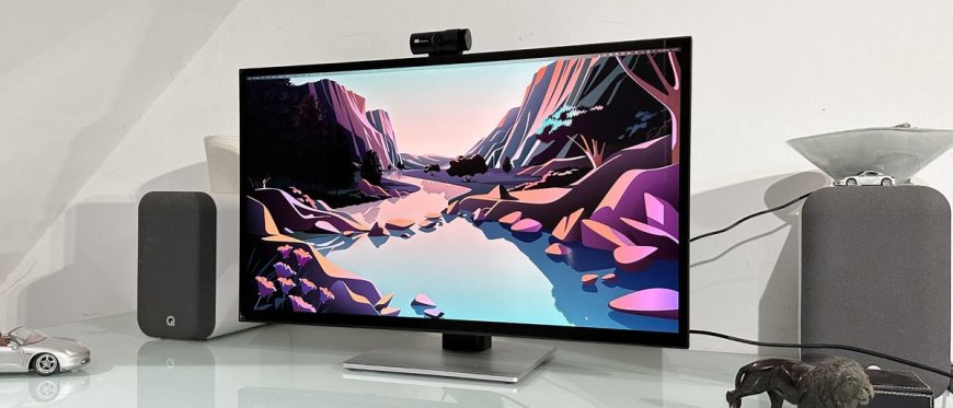 Acer ProCreator PE320QXT review: This 6K touchscreen monitor is aggressively priced, but I'd still swap the touch capabilities for an even cheaper display