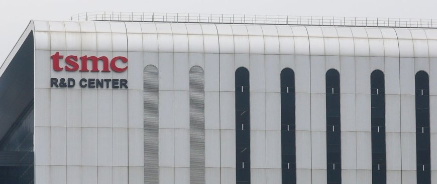 TSMC SoIC 3D stacking roadmap outlines path from 6-micron pitches today to 4.5-micron in 2029 — Fujitsu's Monaka CPU to benefit from face-to-face chiplet stacking