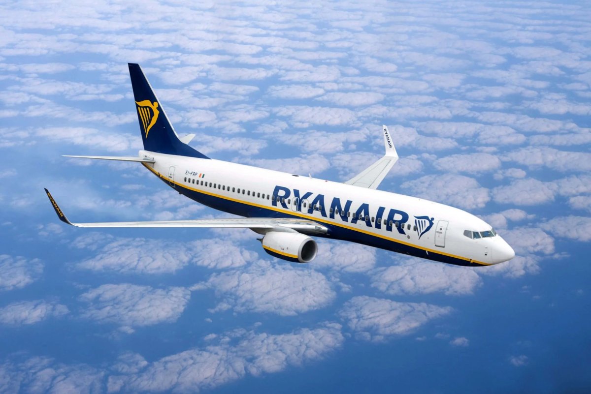 Ryanair (RYAAY) Stock: Bernstein Maintains Bullish Stance Despite Earnings Disappointment