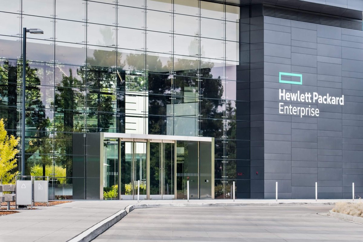 Hewlett Packard Enterprise (HPE) Stock Surges 80% Ahead of Tuesday’s Q2 Earnings