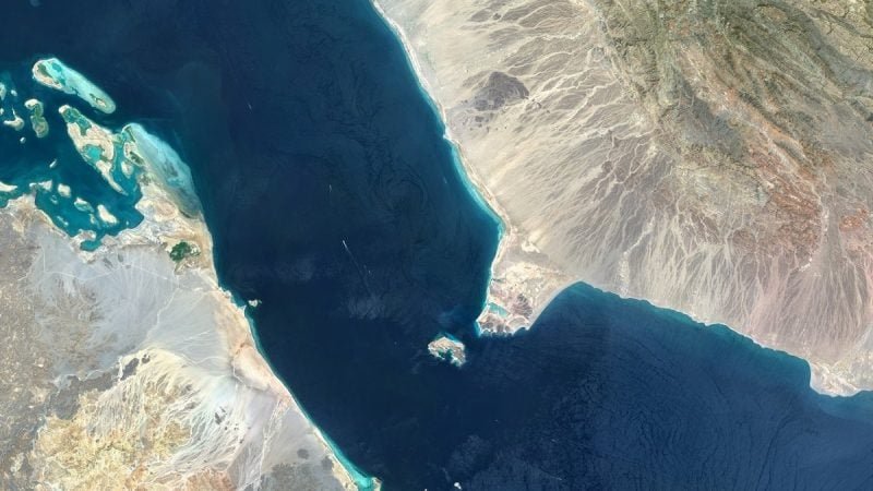 Middle East tensions and Strait of Hormuz closure impact oil prices