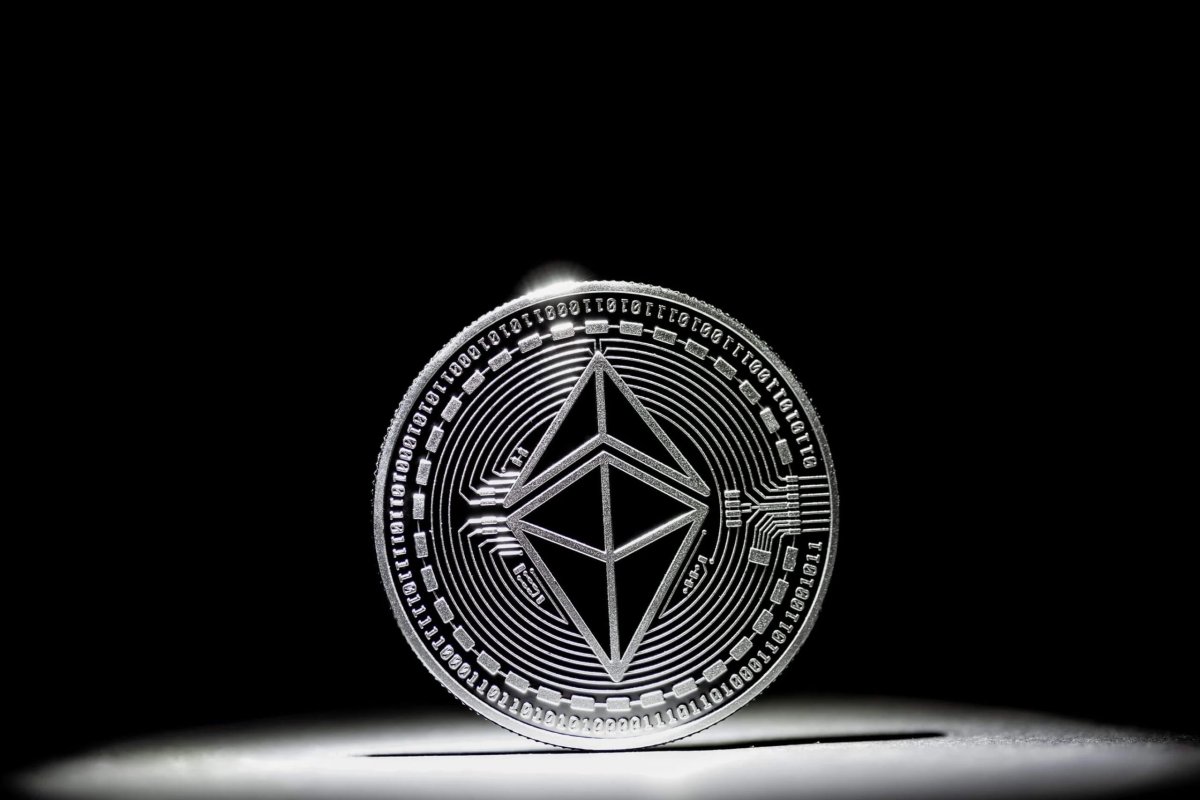 Ethereum (ETH) Crashes Below $2,000 as Iran Tensions Trigger $1B Crypto Liquidation Wave