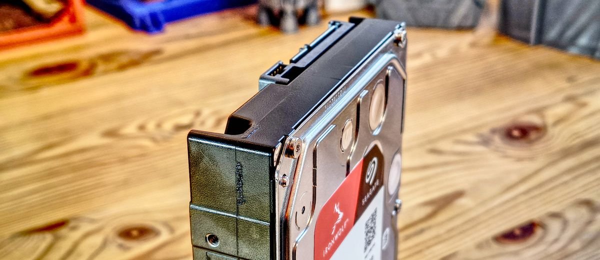 Seagate IronWolf 8TB review: There are good reasons that Seagate is still selling this internal NAS drive, but none are its price