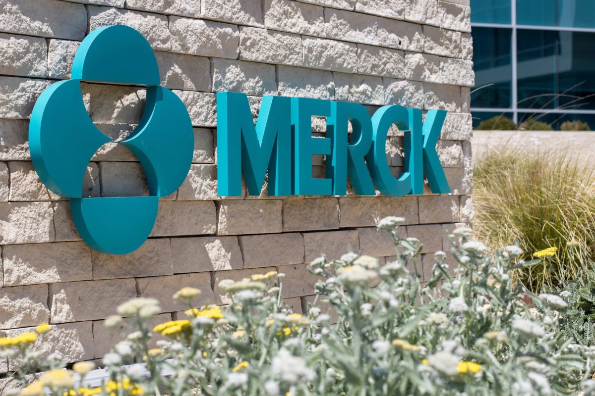 Merck (MRK) Stock Surges on Breakthrough Lung Cancer Combination Therapy Results