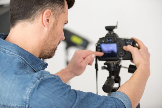 Why You Should Stop Checking Every Photo on the LCD and What You Should Do Instead