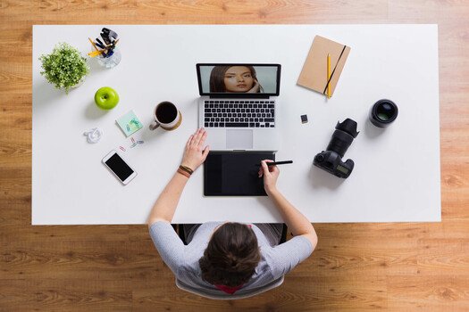 How to Organize 10,000 Photos Without Losing Your Mind
