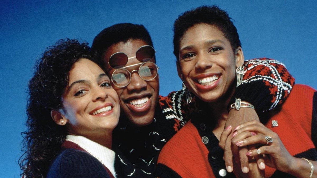 Netflix’s New Sequel To Bill Cosby’s Iconic 39-Year-Old Sitcom A Different World Officially Releases This Fall