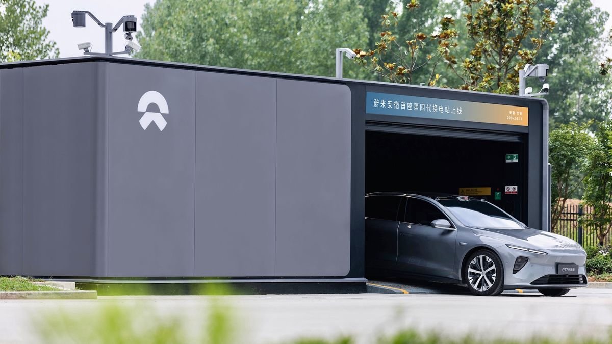 Think EV battery swap tech is a gimmick? Chinese EV company Nio says it swapped a million batteries in a week