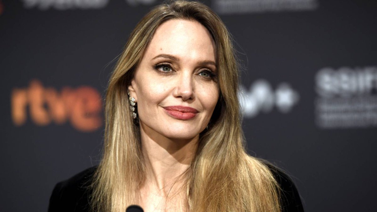 Angelina Jolie's Best Performance Ever Is In A Made-For-TV Movie For HBO From Nearly 30 Years Ago