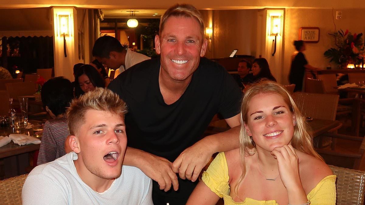 Shane Warne's daughter Summer shares never-before-seen photo of late spin king and her mum Simone for Mother's Day