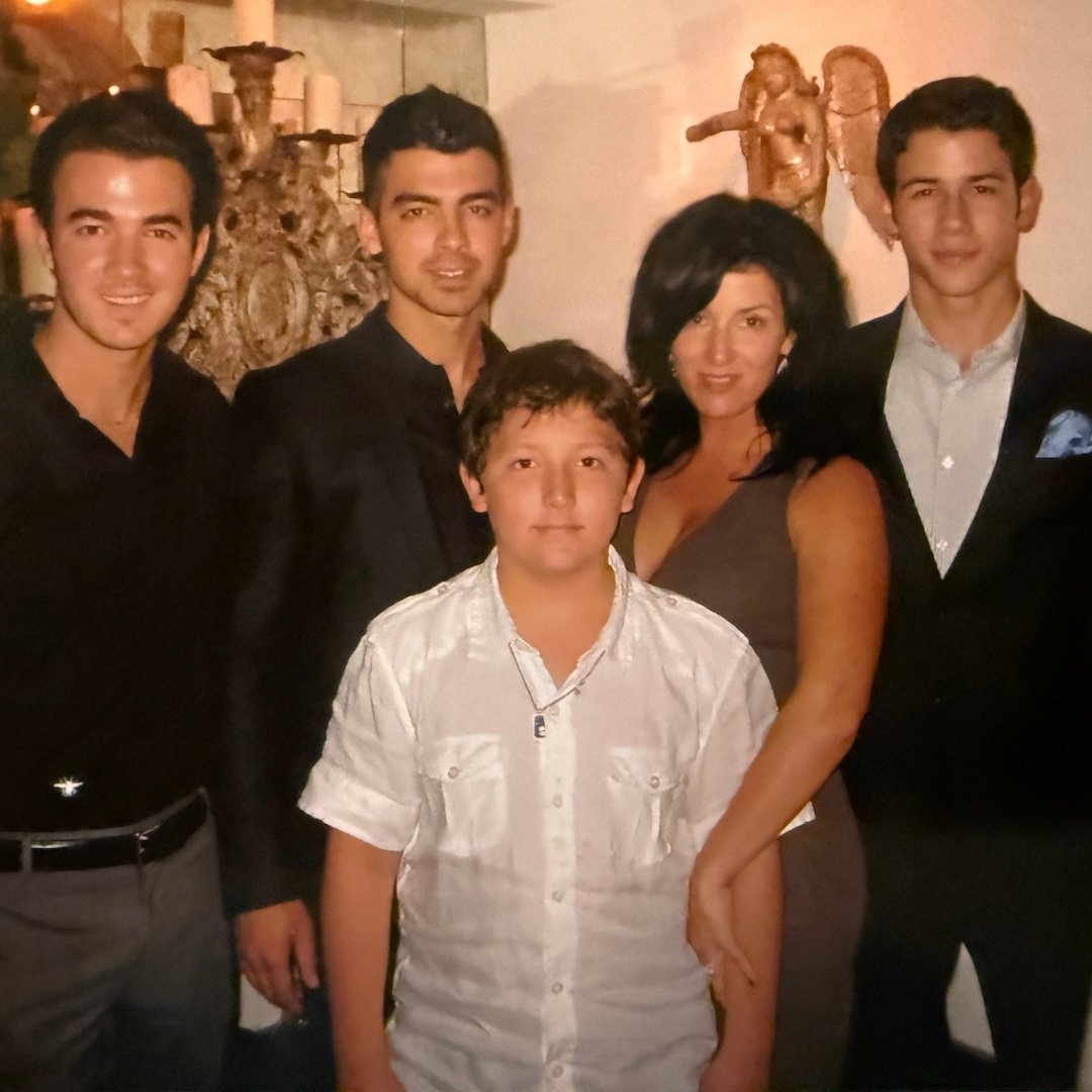 OMJ! The Jonas Brothers on Perfect Last-Minute Mother's Day Gift Ideas