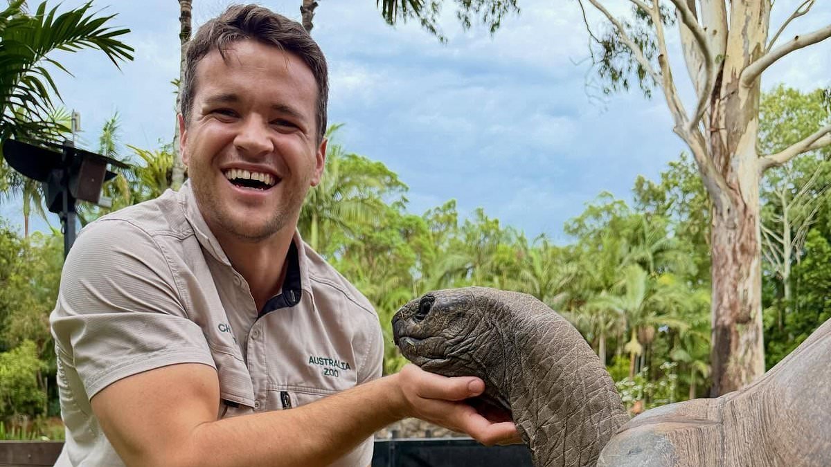 Bindi Irwin and husband Chandler Powell turn to social media to rustle up business for their Warrior Restaurant at Australia Zoo