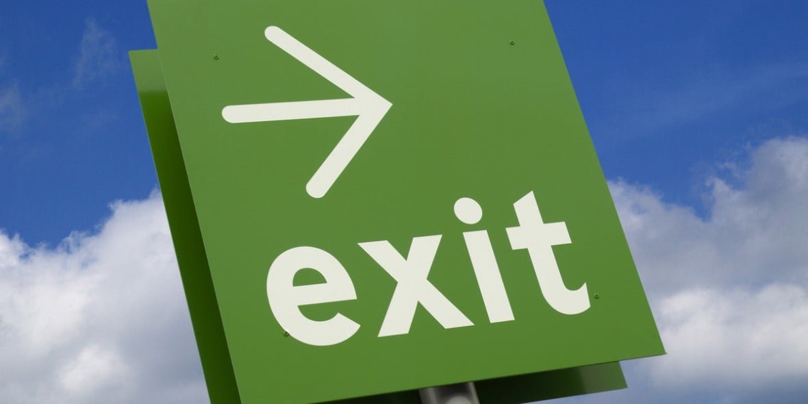 Microsoft to stop taking reservations for 17 Azure VM flavours, kill 13 in 2028