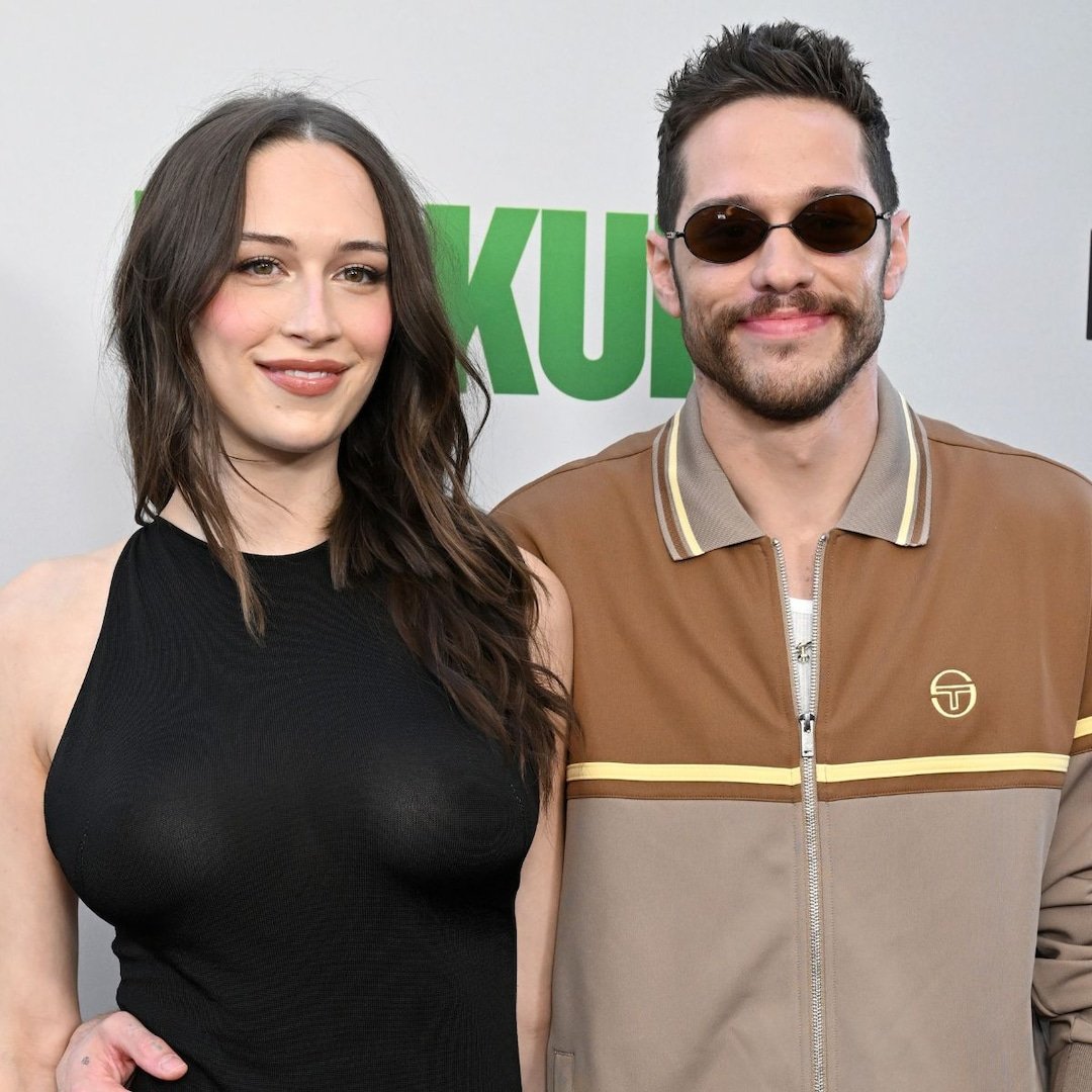 How Pete Davidson's Girlfriend Elsie Hewitt "Cracked" Motherhood Code