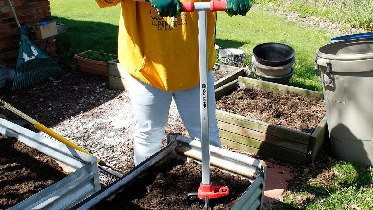 5 gadgets I'm buying this summer to grow my green thumb (and they're all discounted)