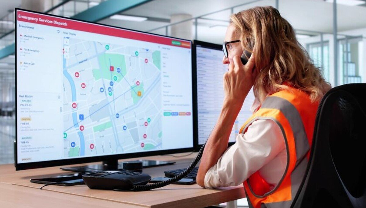 Calling the cops just got extra AI as police seek to add tech to contact systems