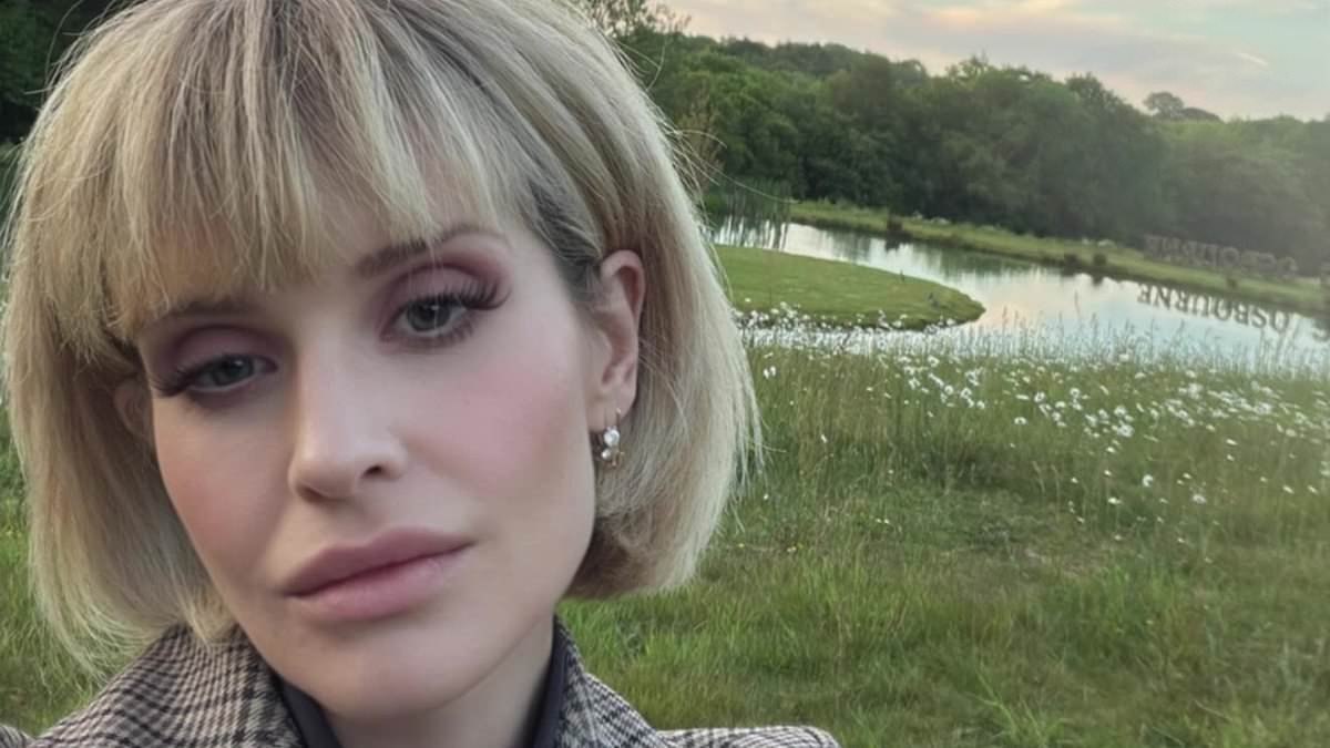 Kelly Osbourne says she still reaches for late dad Ozzy 'in every piece of life that should have included you' as she unveils new tribute to the Black Sabbath rocker