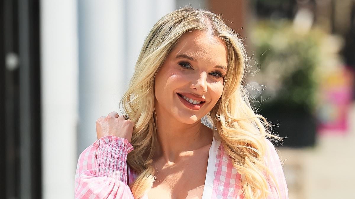 Single mum Helen Flanagan says her mother runs her three kids' entire schedules, does their washing and helps them with all their homework