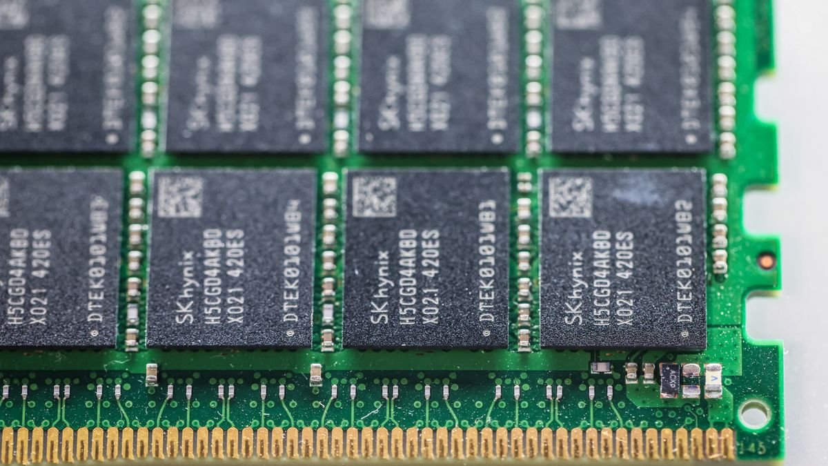 Record-high pricing pushes SSD and memory makers to borrow $880 million just to afford buying chips — Adata, TeamGroup, and others take on substantial debt to survive shortages