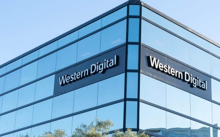Western Digital (WDC) Stock Surges 5% on Record Q3 Performance and Strong Cloud Demand