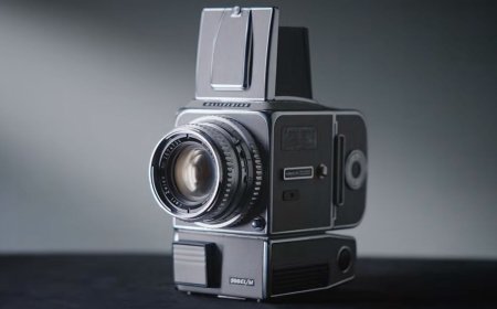 A Look at One of the Most Beautiful Cameras Hasselblad Ever Released