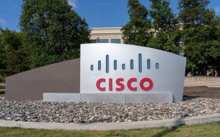 Cisco (CSCO) Stock Soars to Record Peak on AI Optimism and Strong Earnings Outlook