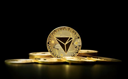 Tron (TRX) Hits $0.35 Amid Bearish Divergence Warning from On-Chain Data