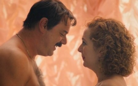 Danny Dyer goes full-frontal in VERY racy Rivals scene with Katherine Parkinson after saying it shouldn't just be the women who have to bare all