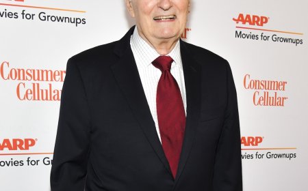 Alan Alda Details Turning 90 Amid Battle With Parkinson’s Disease